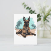 Belgian-malinois met zonnebril op het strand briefkaart (Staand voorkant)