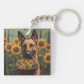 Belgian Malinois with a Basket of Sunflowers Sleutelhanger (Achterkant)