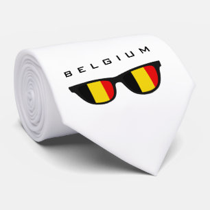 België heeft aangepaste tekst en kleuren stropdas