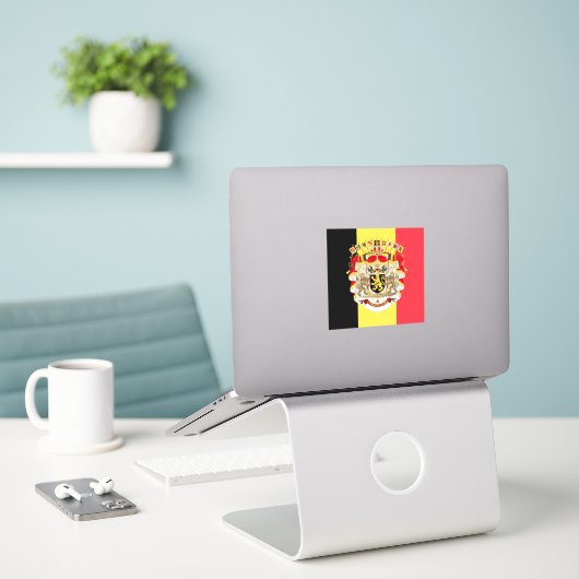 België vlag & COA Sticker (Laptop op bureau)