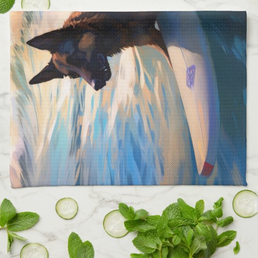 Belgisch Herder Strand Surfen Schilderij Theedoek (Gevouwen)