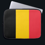 Belgisch laptophoes laptop sleeve<br><div class="desc">Voeg een stijlvol tintje toe aan uw technische accessoires met onze exclusieve laptophoes met de vlag van België! Deze laptophoes is met veel aandacht voor detail gemaakt en is meer dan alleen een beschermend hoesje; het is een eerbetoon aan het rijke erfgoed en de culturele trots van België. Het bruisende...</div>