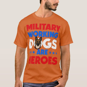 Belgisch Malinois militair werkzaam in Dog Heroes T-shirt