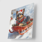 Belgische herder in slee laat het sneeuwen Kerstmi Vierkante Klok (Hoek)