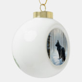 Belgische herdershond laat het sneeuwen Kerstmis Keramische Bal Ornament (Links)