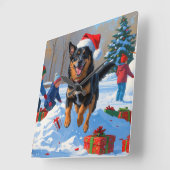 Belgische Malinoi Kerstfeest Sneeuwscène Vierkante Klok (Hoek)