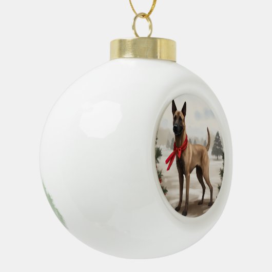 Belgische Malinois Hond in Sneeuw Kerstmis Keramische Bal Ornament (Links)