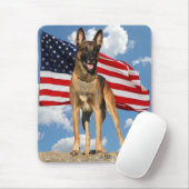 Belgische Malinois met vlag mousepad Muismat (Met muis)
