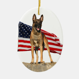 Belgische Malinois met vlaggenversiering Keramisch Ornament