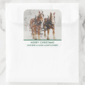 Belgische paardenploeg winterkerstscène vierkante sticker (Tas)