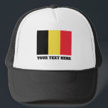 Belgische vlag van de Belgische douanevrachtwagenh Trucker Pet<br><div class="desc">Belgische vlag van de Belgische douane-vrachtwagenhoed. Maak je eigen pet voor nationale pride feestdagen, politiek, politieke partijen en internationale sportevenementen zoals voetbal, golf, rugby, cricket, tennis enz. Voeg je eigen grappige citaat of slogan toe. Fun hoofdslijpstuk. Verkrijgbaar in witte, blauwe, rode, groene, zwarte, roze en andere kleuren.</div>