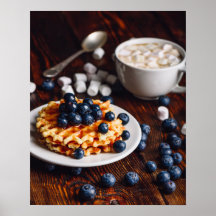 Belgische wafels met bosbessen en warme chocolade