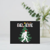 Believe Bigfoot Sasquatch Yeti Christmas Hat Briefkaart (Staand voorkant)