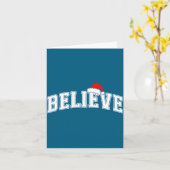 Believe Christmas Varsity Text With Santa Hat Fami Kaart (Gele Bloem)