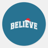 Believe Christmas Varsity Text With Santa Hat Fami Ronde Sticker (Voorkant)