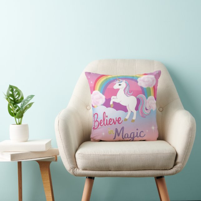 Believe in Magic with Unicorn and Rainbow Kussen (Stoel)