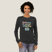 Believe in Your #Selfie–Fun Confidence Boost  Tri-Blend Shirt (Voorkant)