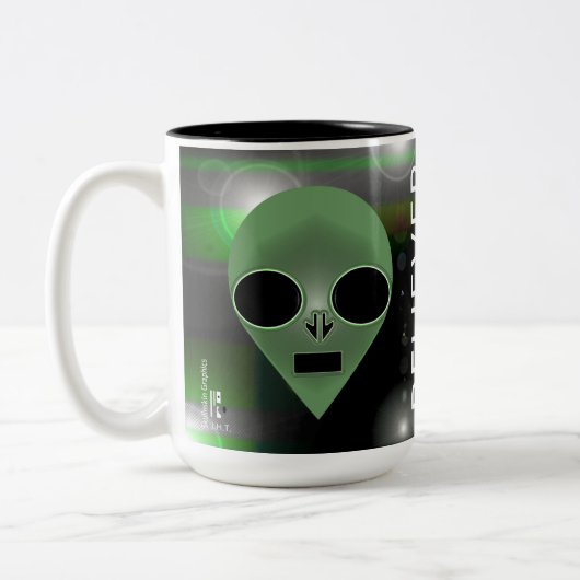 "Believer" Alien Mug Images By J.H. Thornton Tweekleurige Koffiemok (Links)