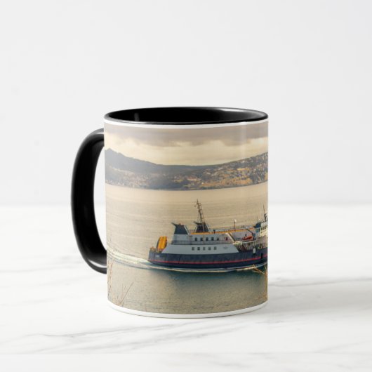 Bell Island Ferry Mok (Voorkant links)