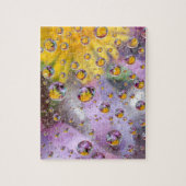 Bellen abstract met bloemen. Credit als: Nancy Legpuzzel (Verticaal)