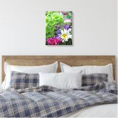 Bells of Ireland Bloemboeket Foto op Canvas (Insitu (Slaapkamer))