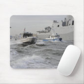 Bemanningen van de kustwacht en de politie muismat (Met muis)