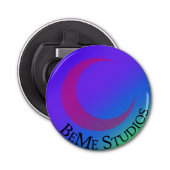 BeMe Studios Logo Button Flesopener (Voorkant)
