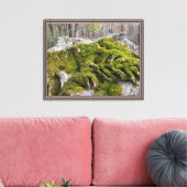Bemoste Gebroken Grafsteen Canvas Afdruk (Insitu (Woonkamer))
