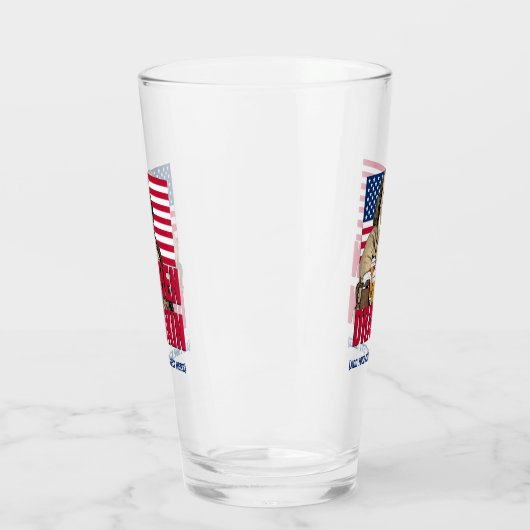 BEN DRANKIN Juli 4 Douanenaam Glas (Links)