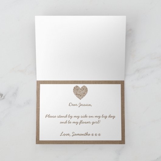 Ben je mijn Bloemenmeisje? Burlap Heart Kaart (Binnen)