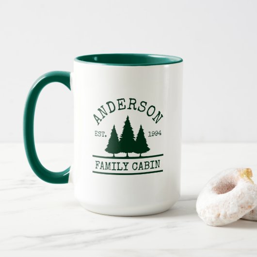 Benaming van de Cabine Familie Pine Trees Green Mok (Met donut)