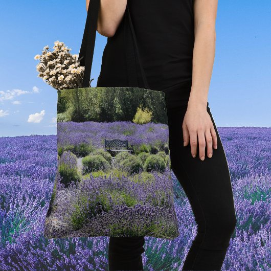 Bench in een enorm veld van lavender in Sequim Tote Bag