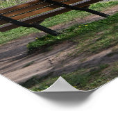 Bench met uitzicht op Creek Poster (Hoek)