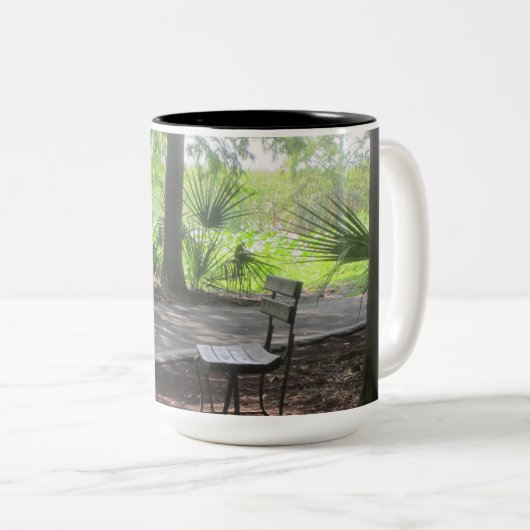 Bench op het pad bij het Parkermeer Tweekleurige Koffiemok (Voorkant rechts)