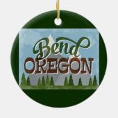 Bend Oregon Fun Retro Snowy Mountains Keramisch Ornament (Achterkant)