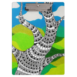 Bendy Tree Design Clouds Grassy Landscape Klembord