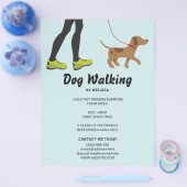 Benen En Een Mooie Bruine Hond - Honden Uitlaatser Flyer (Enkel)