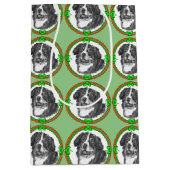 Benese Mtn Dog Saint Patricks Day Medium Cadeauzakje (Voorkant)