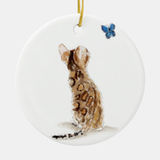 Bengaal kat en vlinder keramisch ornament