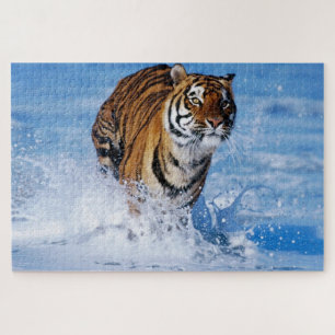 Bengaal Tiger runnIng in de prachtige blauwe oceaa Legpuzzel