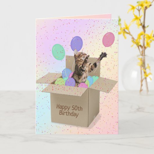 Bengale kat in kartonnen doos 50ste verjaardag kaart (Gele Bloem)