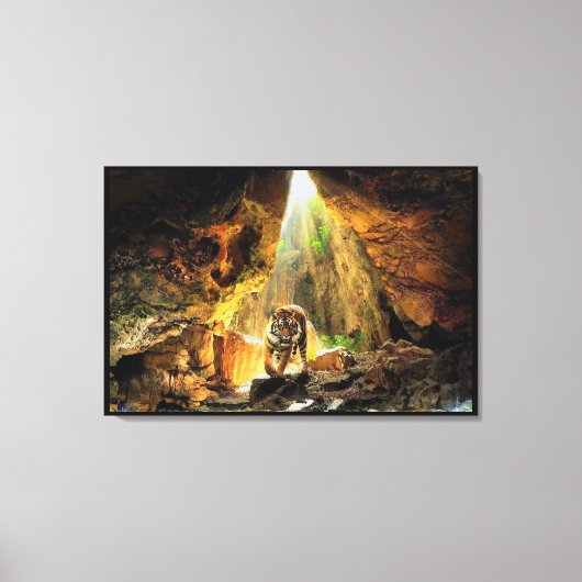 Bengalige tijger in grot canvas afdruk (Voorkant)