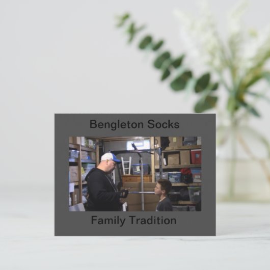 Bengle Sokken "Family Tradition" Briefkaart (Staand voorkant)