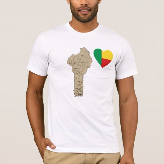 Benin Flag Heart en Map T-Shirt (Voorkant)
