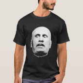 Benito Mussolini is in de schijnwerpers gezet T-shirt (Voorkant)