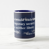 Benjamin Franklin Quote over vrijheid Mok (Midden)