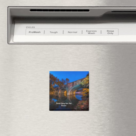 Bennett Spring Bridge Twilight Square Magnet (Insitu (Vaatwasser))