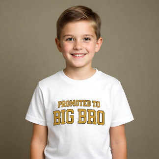 Benoemd tot Big Bro Varsity-stijl T-shirt
