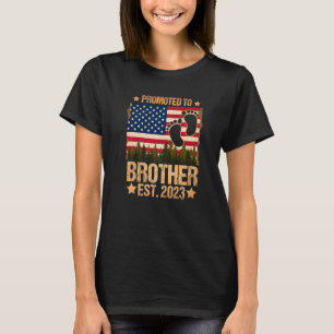 Benoemd tot broer 2023 Vlag Vintage eerste keer V T-shirt