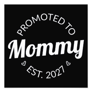 Benoemd tot mama vanaf 2027 Aankondiging nieuwe ma Foto Afdruk